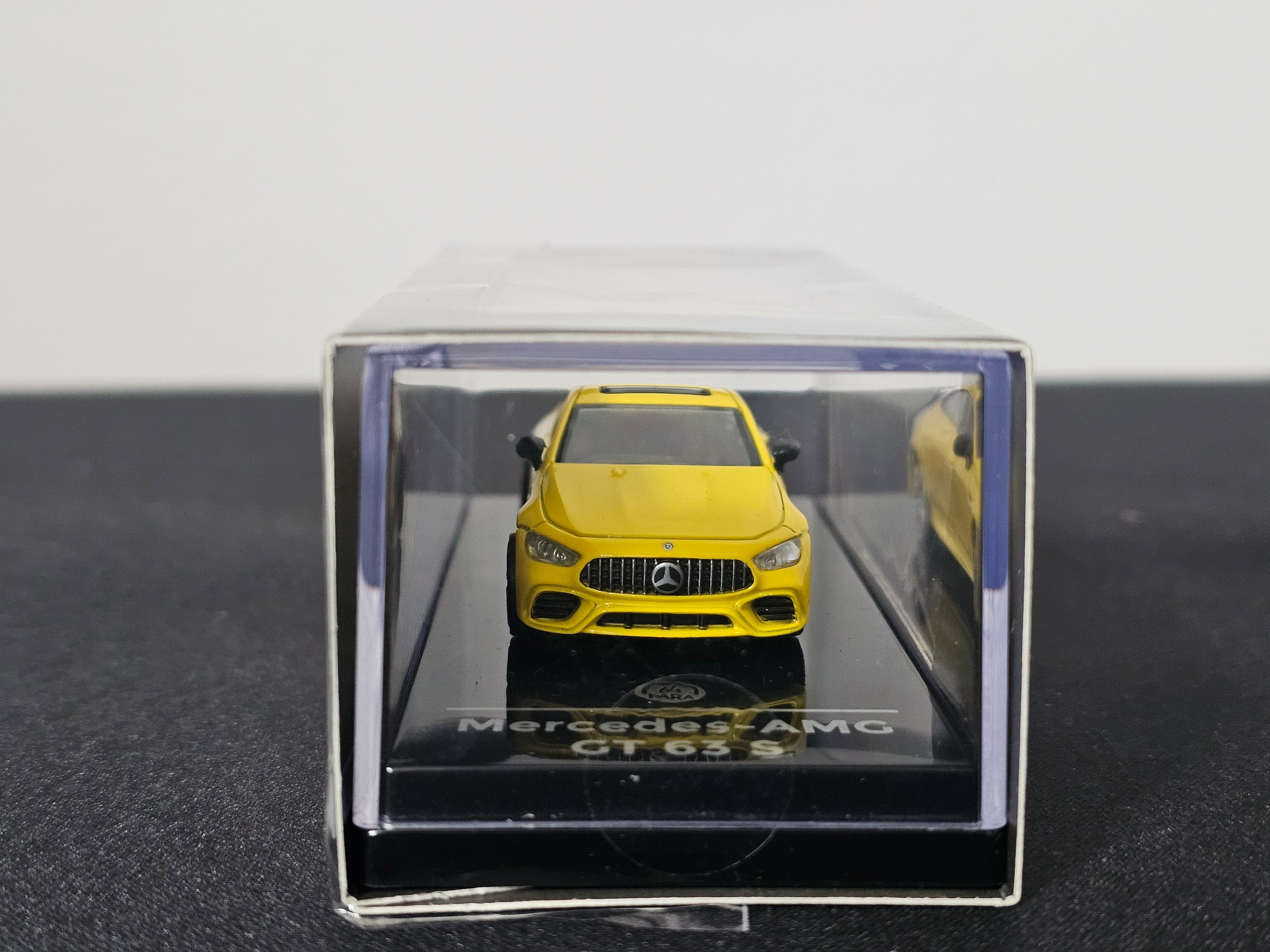 Mercedes AMG GT 63 S Yellow 2018 (RHD)