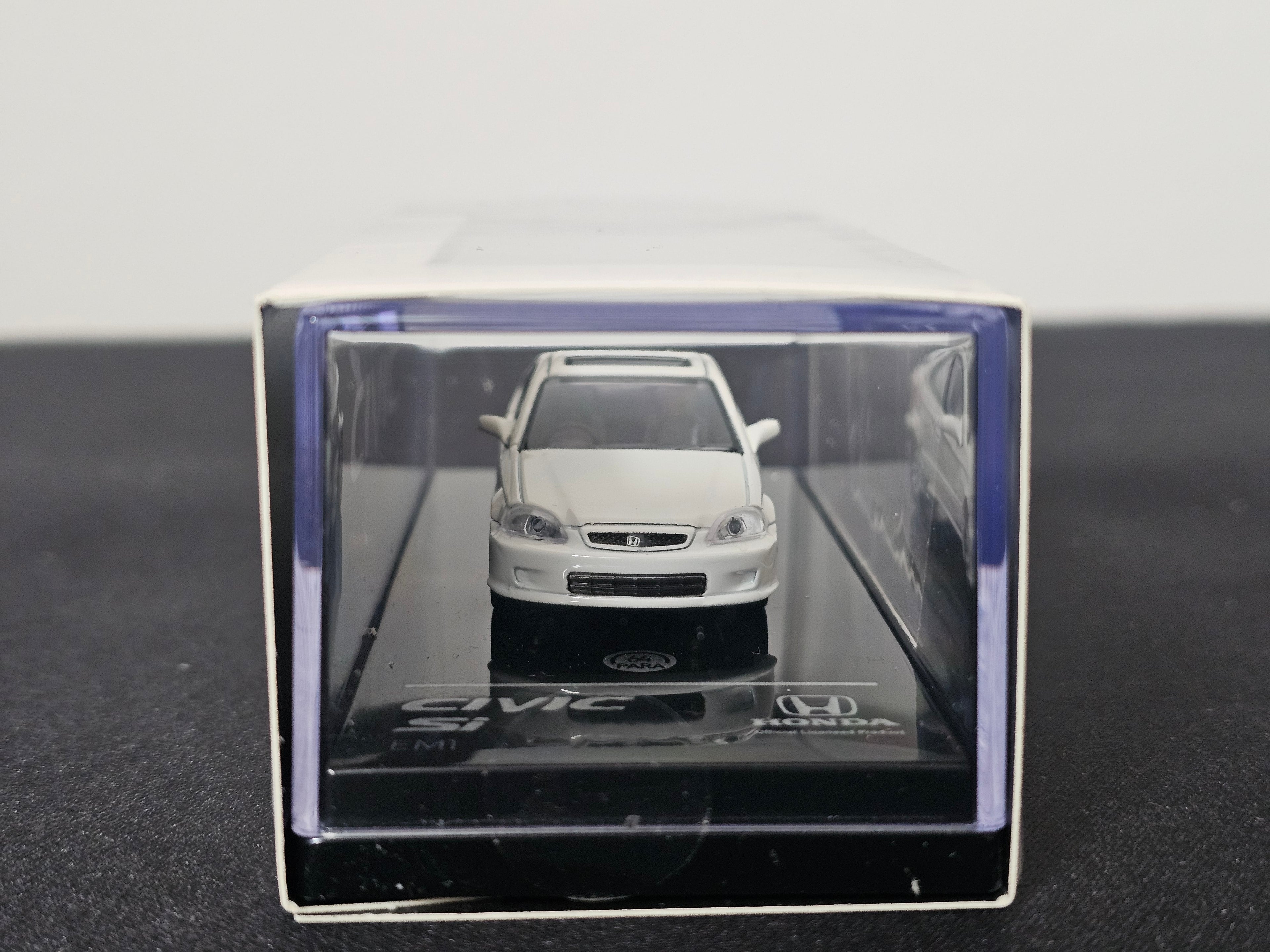 Honda Civic EM1 Taffeta White VTI-R 1999 (RHD)