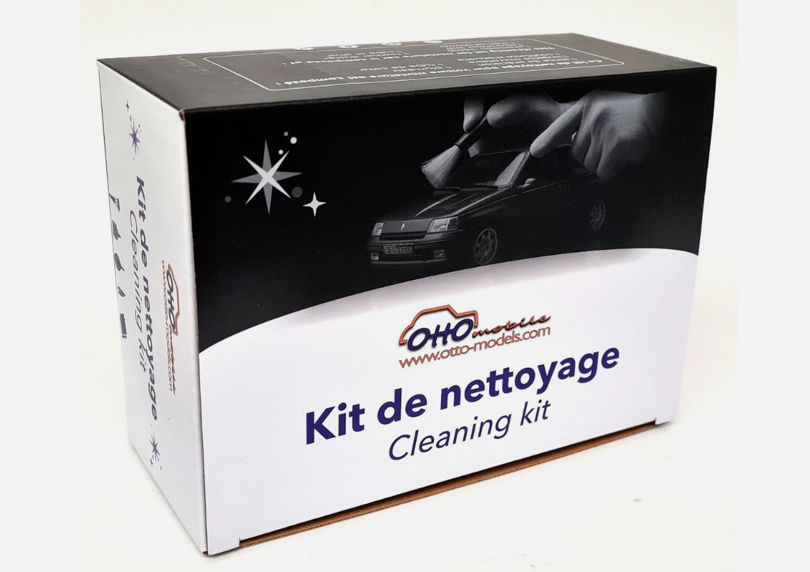 Model Cleaning Kit