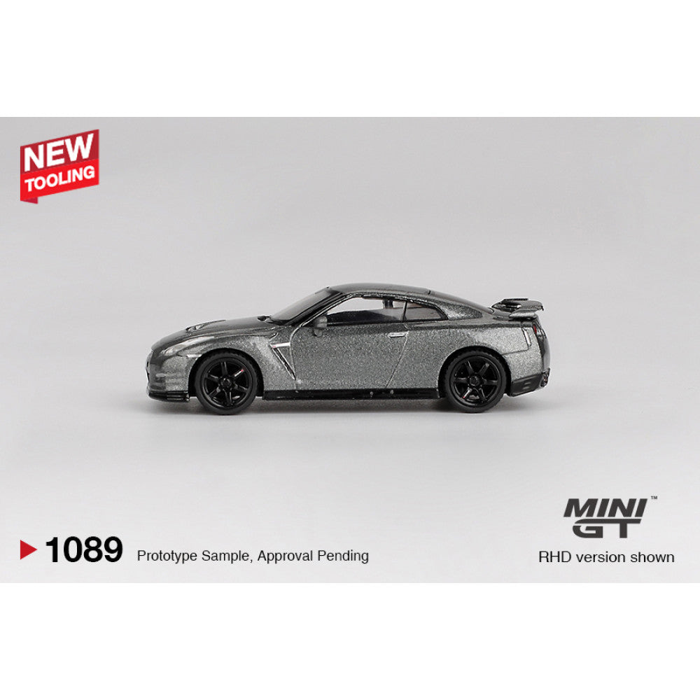 NISSAN GT-R 2013 DARK METAL GREY (NISMO R35 CRS VERSION) (RHD) BLISTER PACKAGING