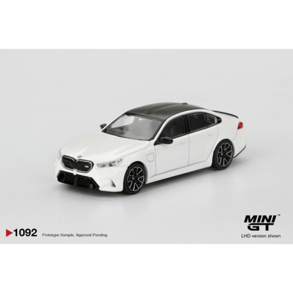 BMW M5 ALPINE WHITE (LHD)