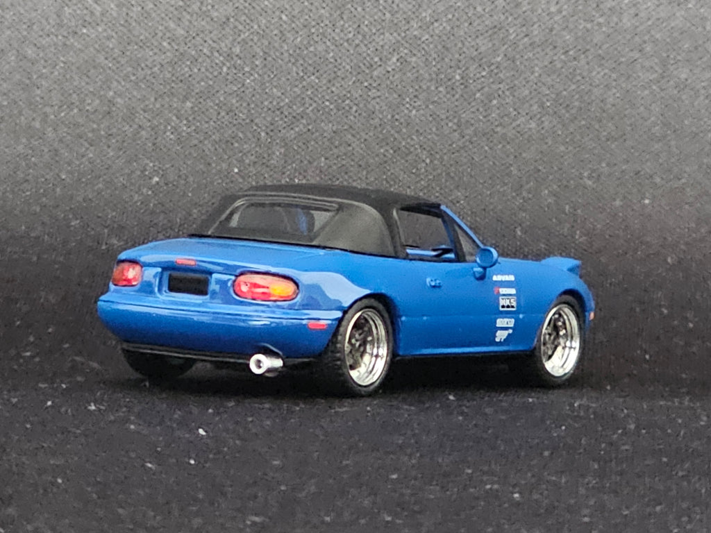 Mazda Miata MX-5 (NA) Tuned Version Dark Blue (LHD)
