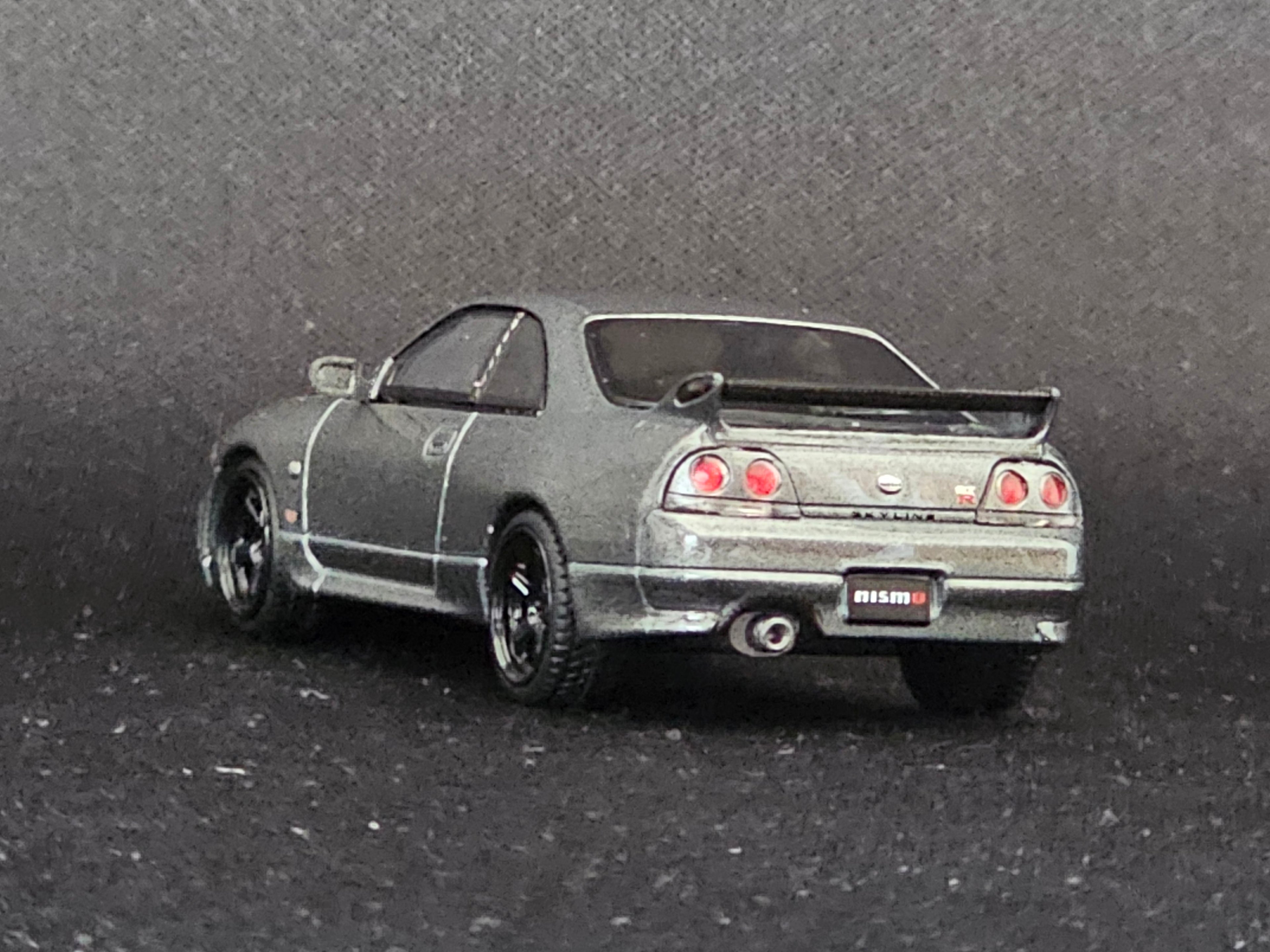 Nissan Skyline GT-R Dark Metal Grey (Nismo BCNR33 CRS Version) (RHD)