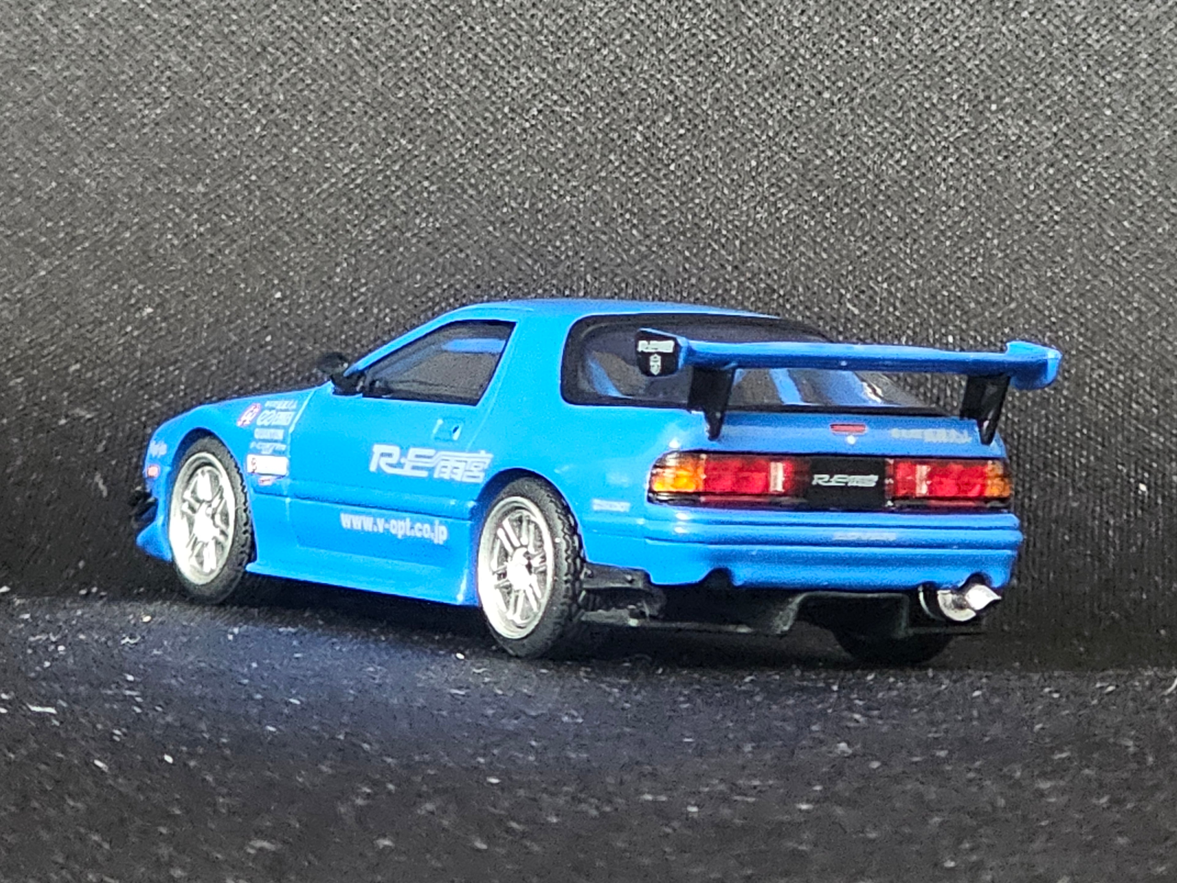 Mazda RX7 (FC3S) Re-Amemiya Blue