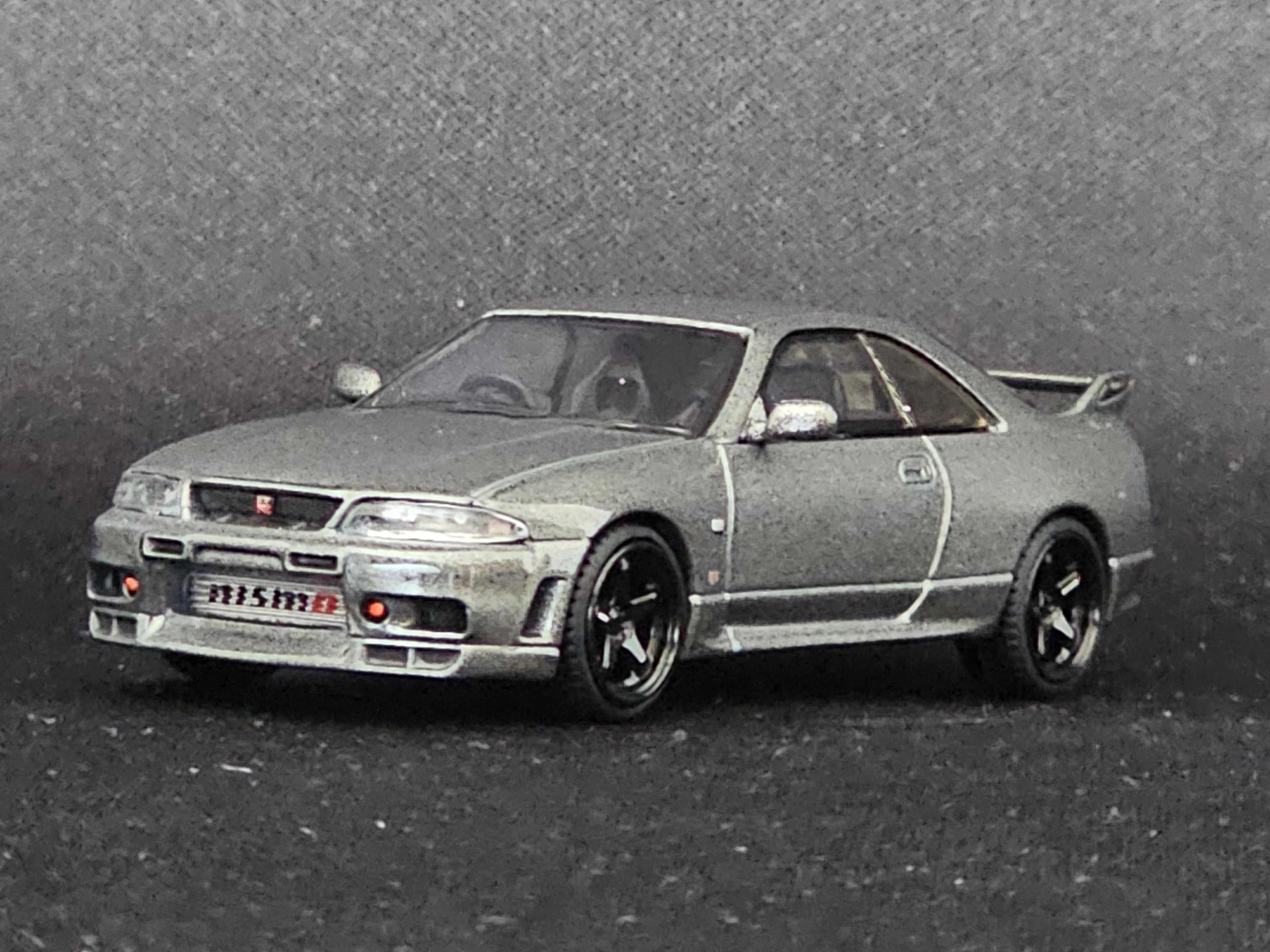 Nissan Skyline GT-R Dark Metal Grey (Nismo BCNR33 CRS Version) (RHD)